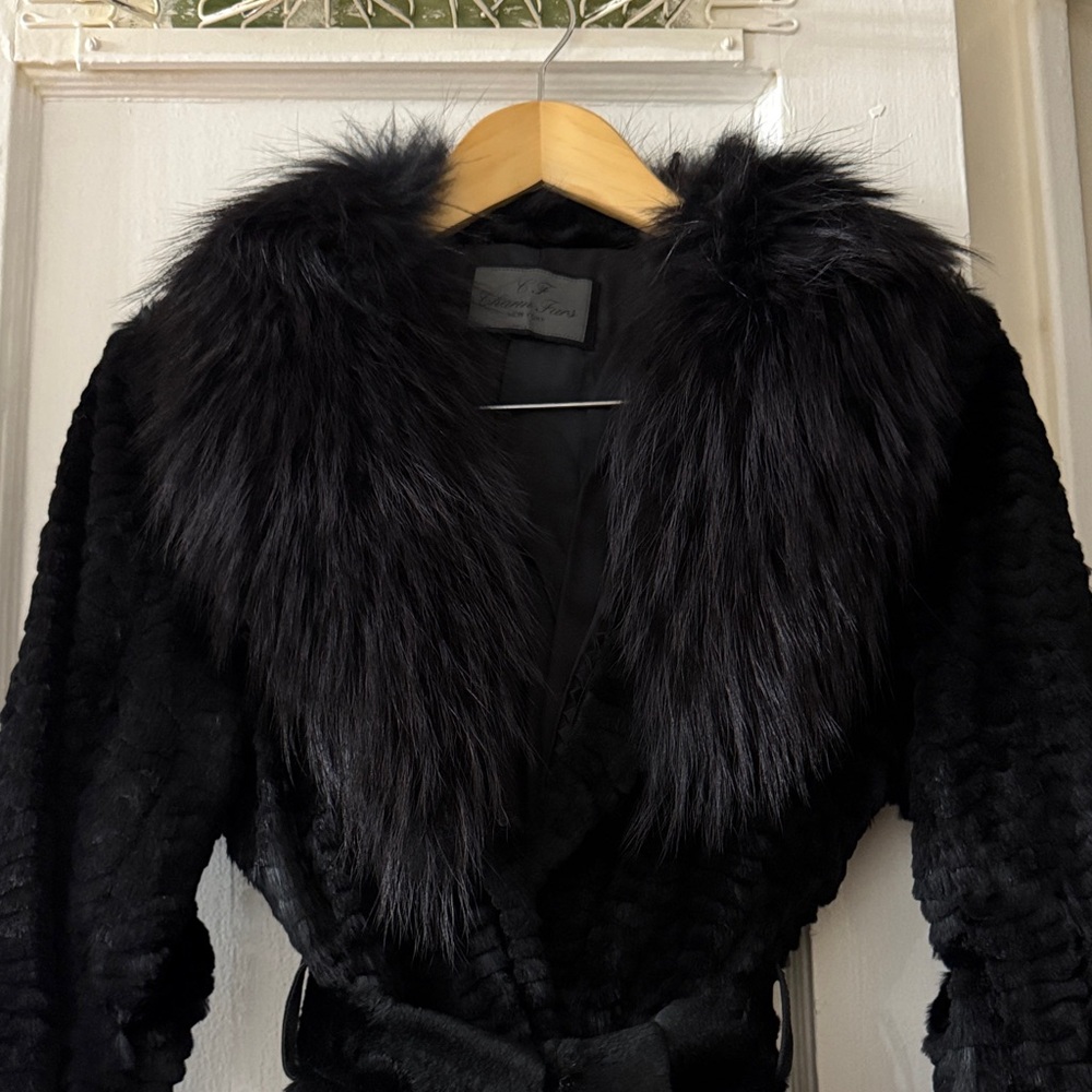 Elegant Black real fox Fur Women's Coat